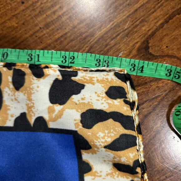 Satin Floral Shawl Scarf Wrap Blue with animal print Edge Cover 34” Square - Picture 5 of 5